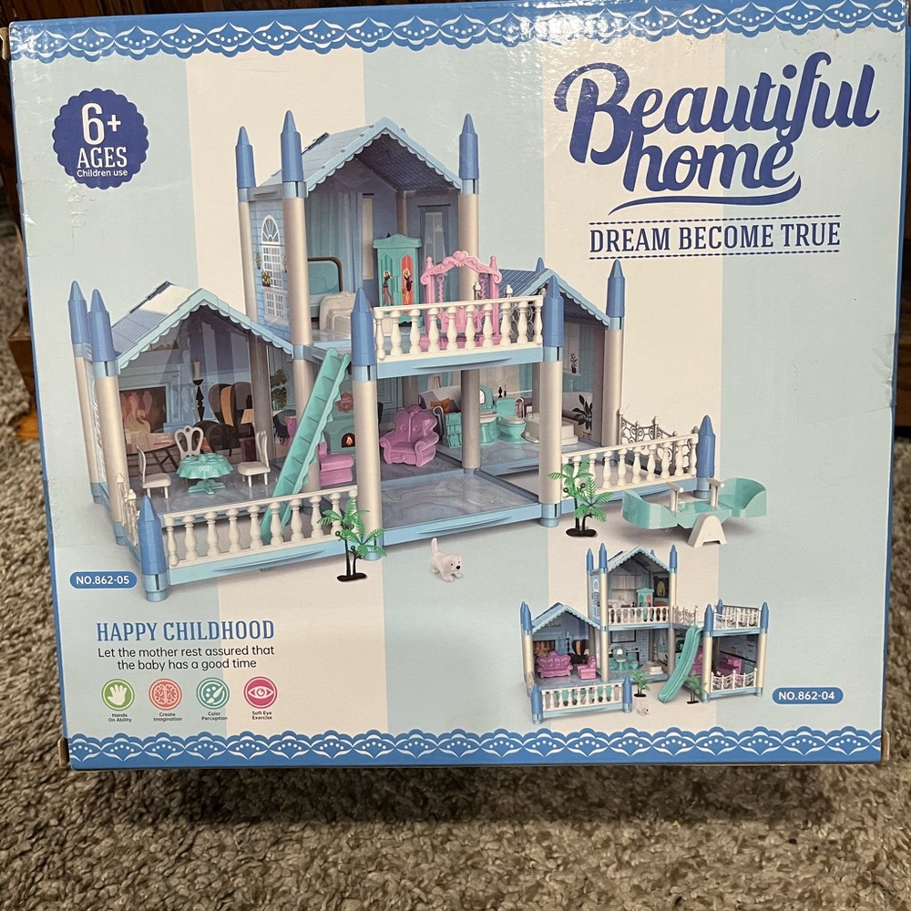Brand New Beautiful Home Dollhouse Playset
